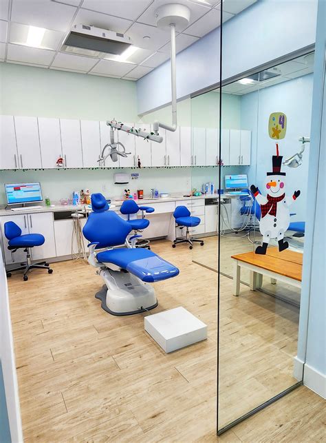 pediatric dentist in hallandale|Sea & Smiles Pediatric Dentistry .